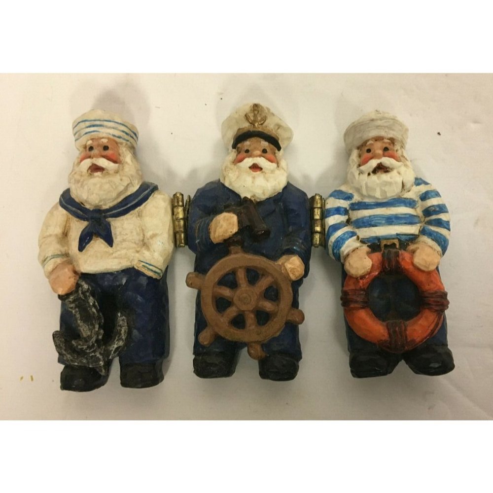 Triptych Sailors Resin about 3" tall Made in China Contemporary